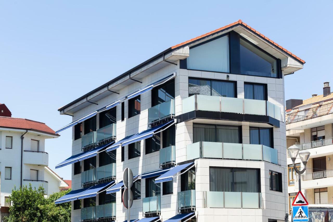 Apartamentos Playa De Los Barcos Isla Plana Esterno foto